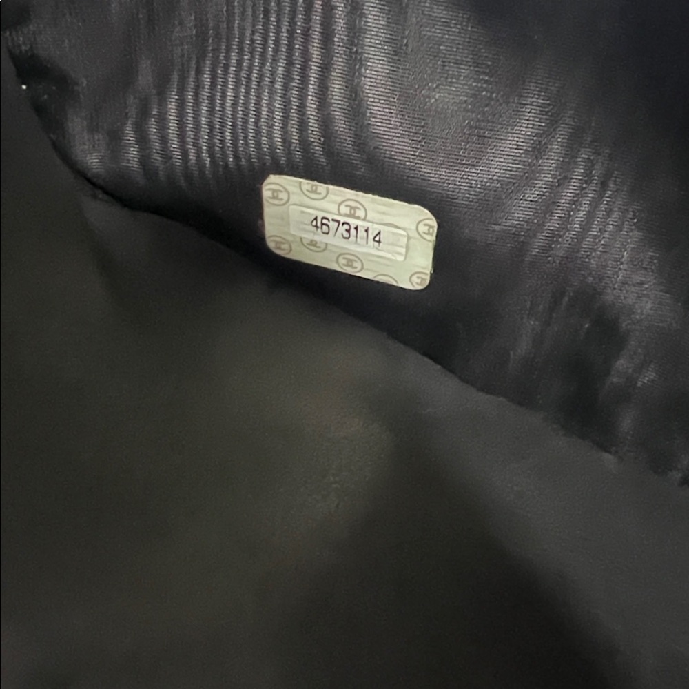 ๐ WOC caviar CC Chanel Black Leather RARE - Picture 11 of 16